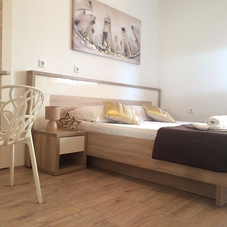 Apartmani Emilio Novaglia Esterno foto