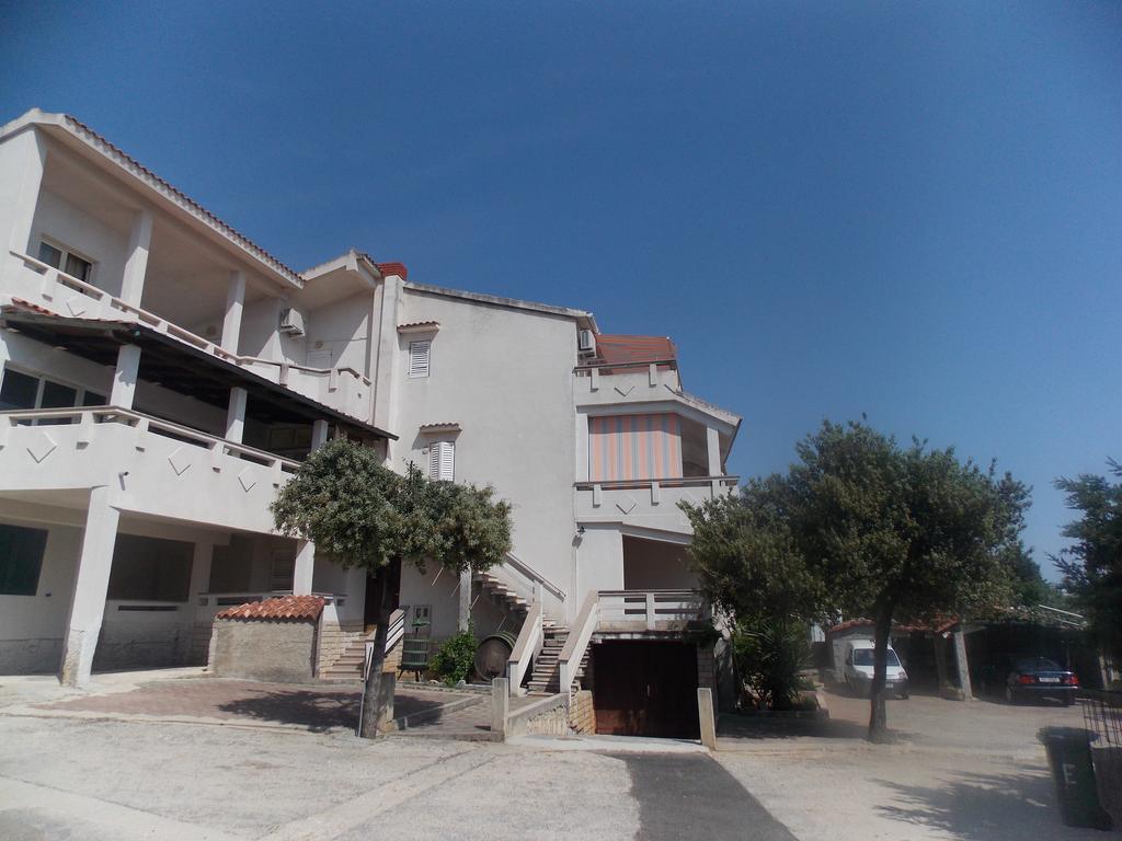 Apartmani Emilio Novaglia Esterno foto