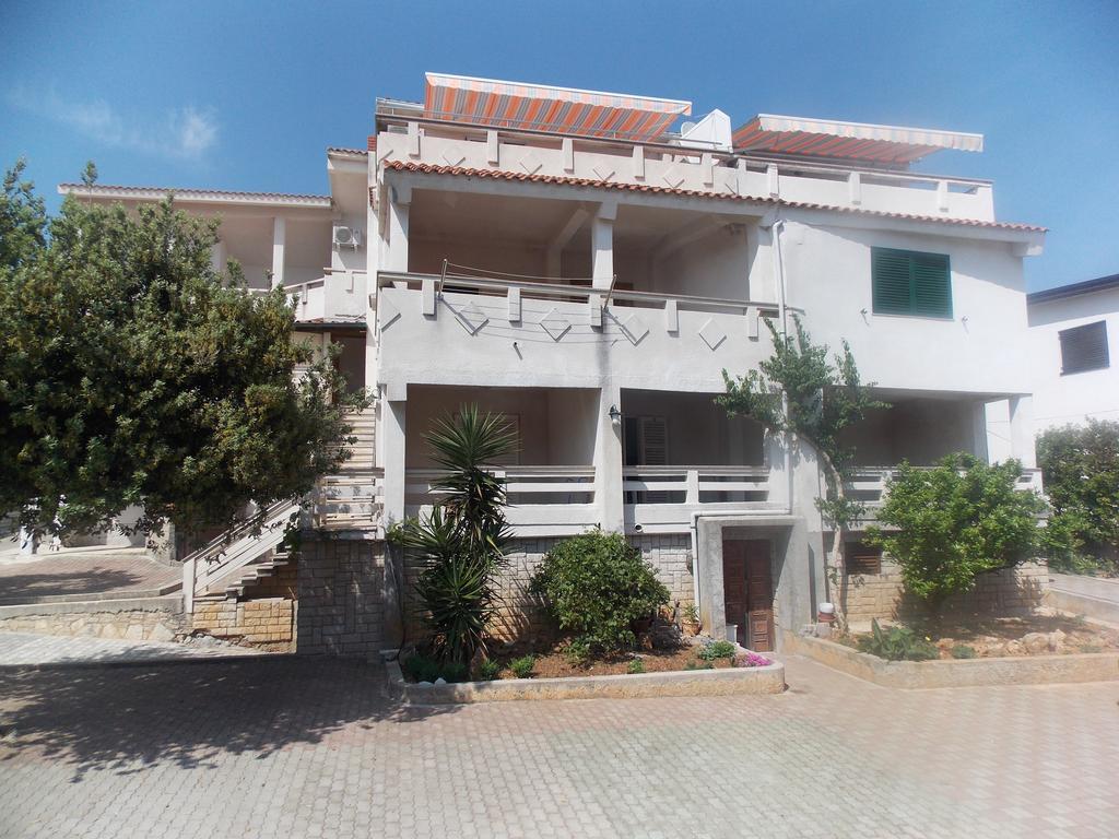Apartmani Emilio Novaglia Esterno foto