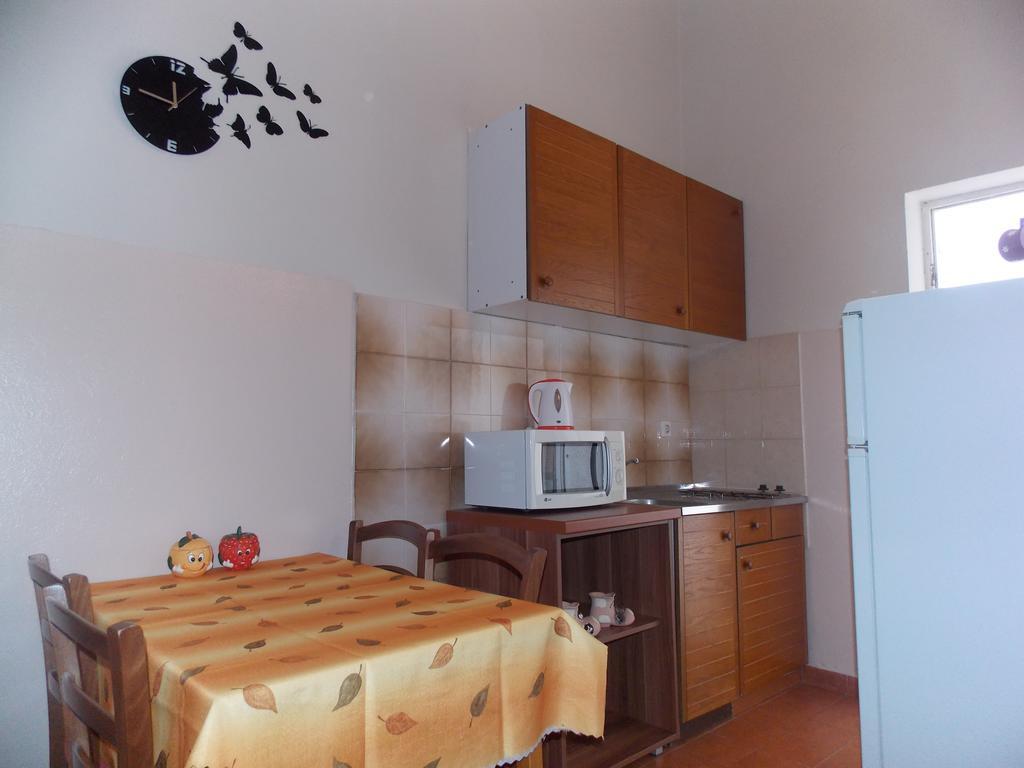 Apartmani Emilio Novaglia Camera foto