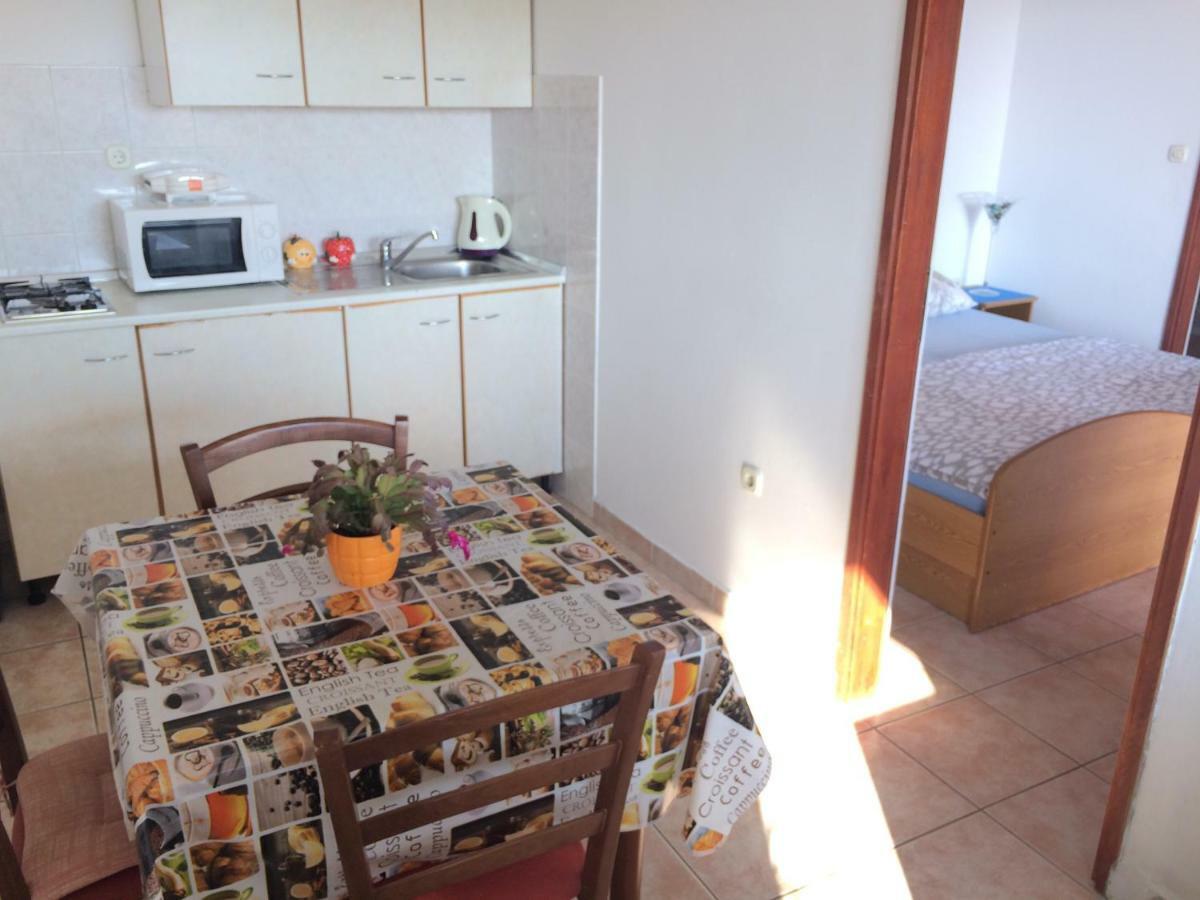 Apartmani Emilio Novaglia Camera foto