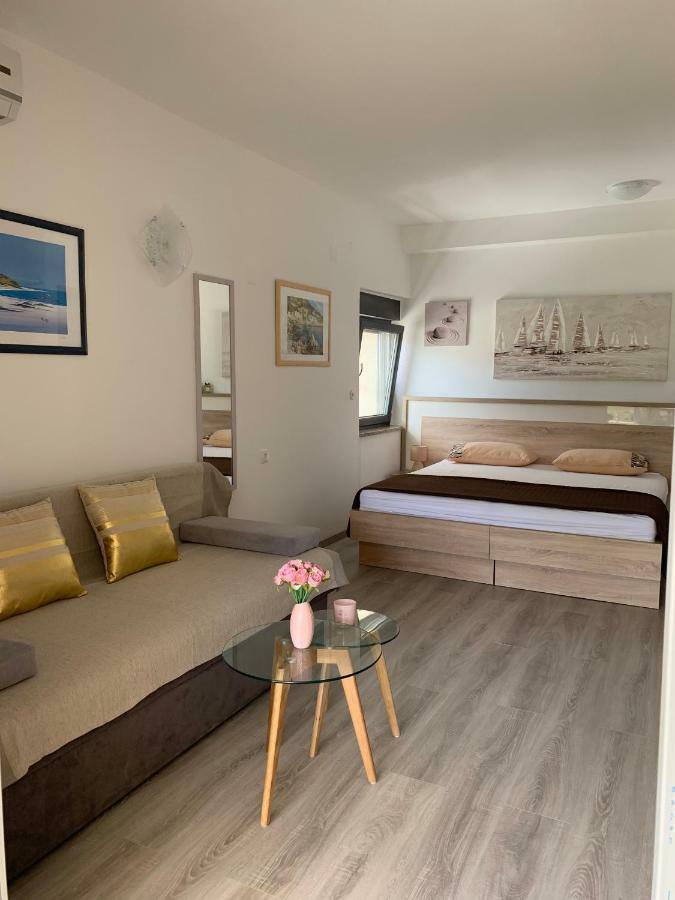 Apartmani Emilio Novaglia Esterno foto